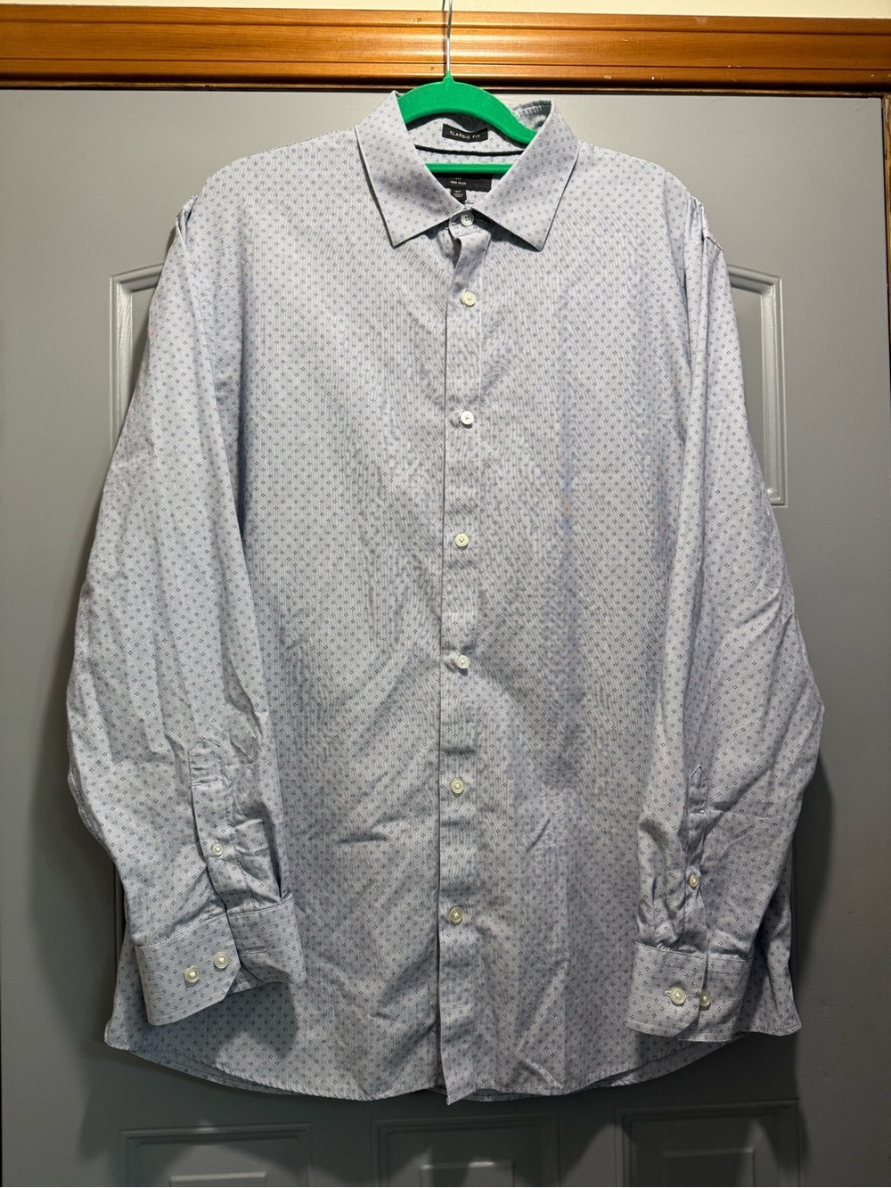 Light Blue Micro-Pattern Dress Shirt- Banana Republic XL